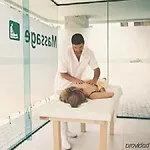 Aktinia サニービーチ