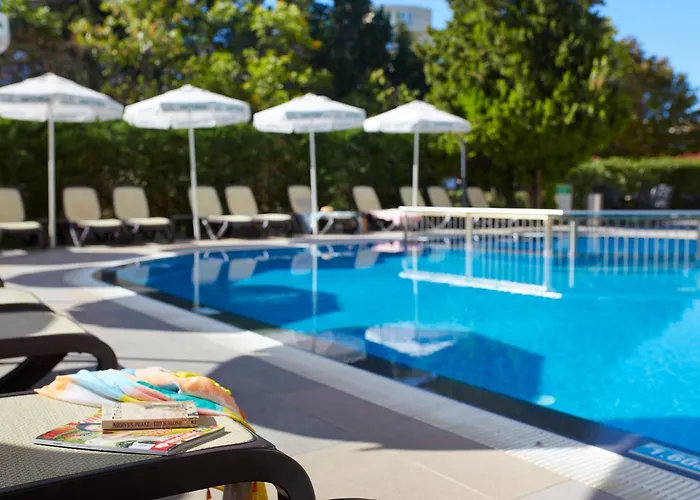 Aktinia Hotel 3*