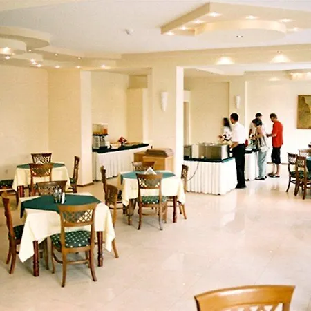 Aktinia 3*