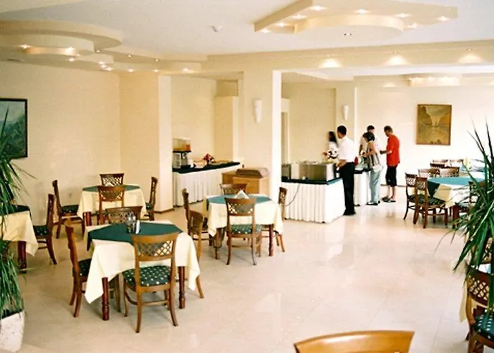 Aktinia 3*