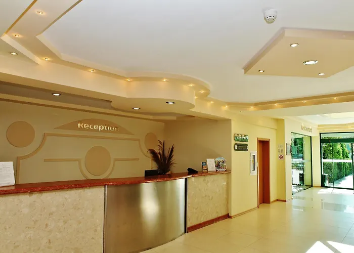 Aktinia Hotel 3*